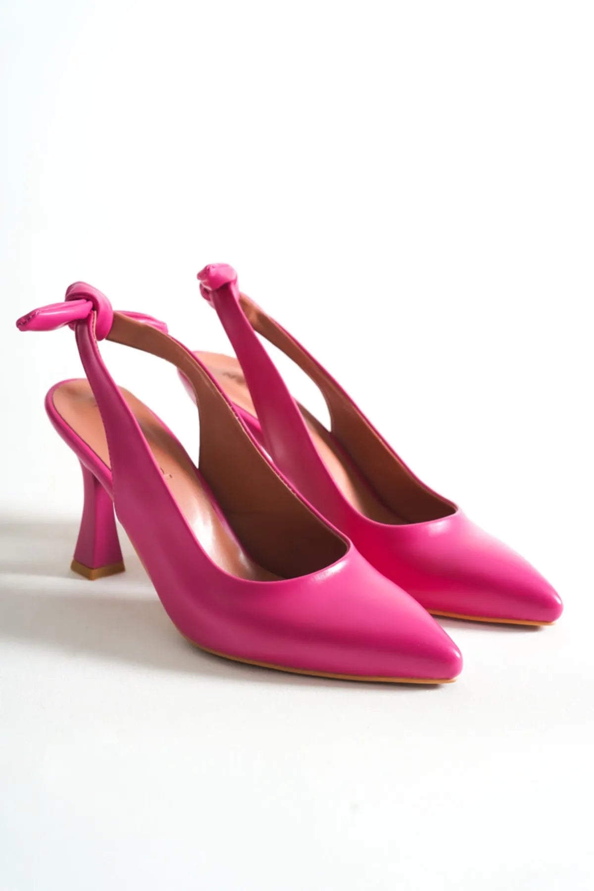 3025 Bej Cilt Yüksek Topuklu Kadın Ayakkabı