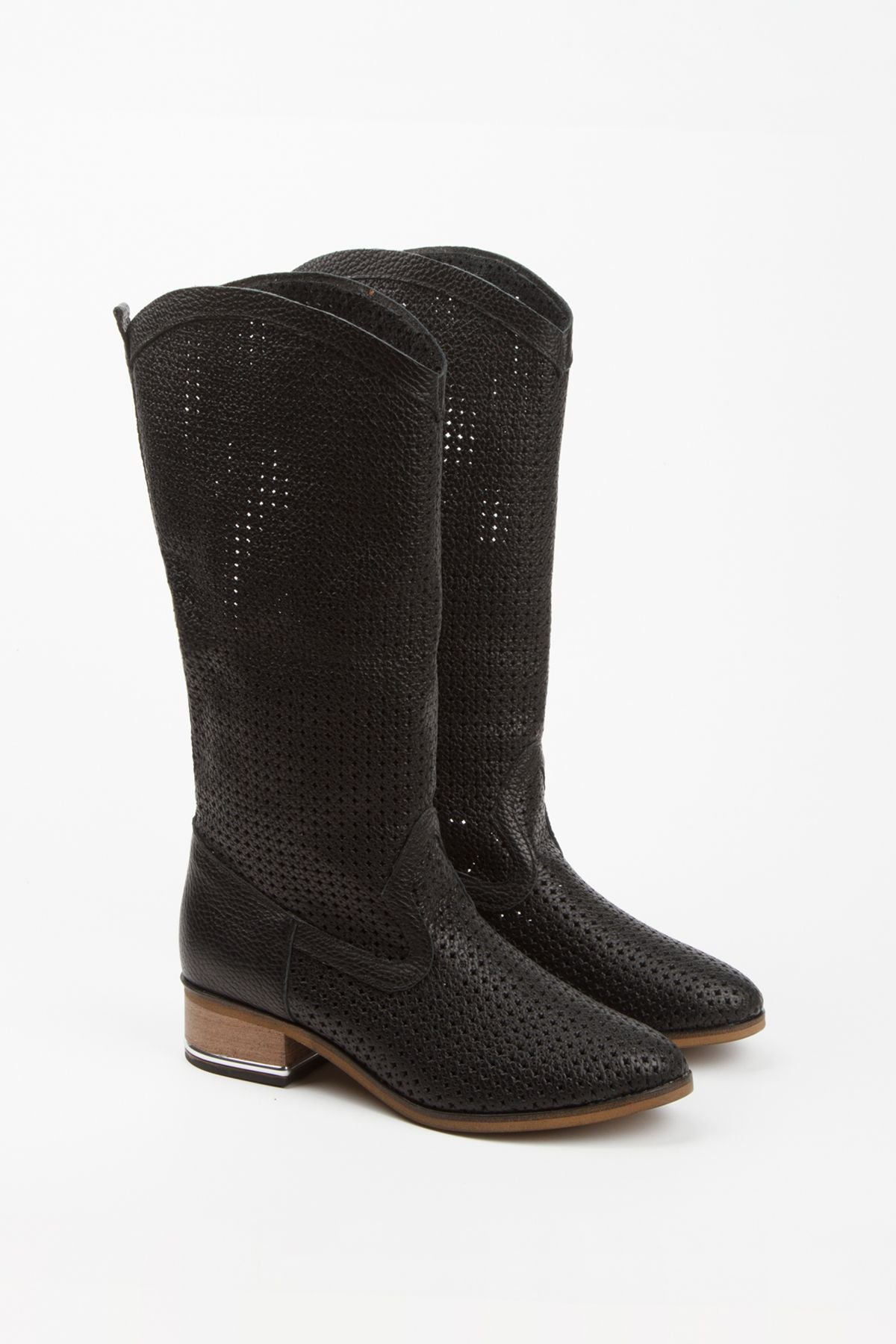 8012 KADIN HAKİKİ DERİ YAZLIK ÇEKME ÇİZME