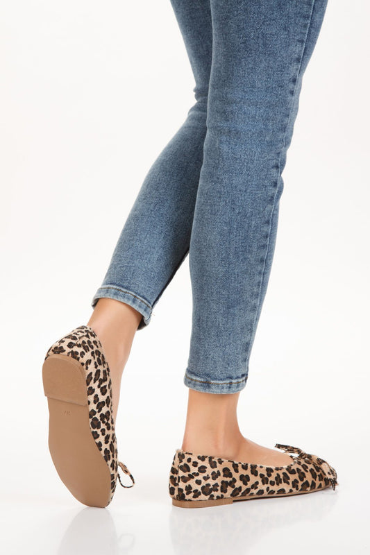 Kadın Hakiki Deri Fiyonk Detaylı Babet 1035