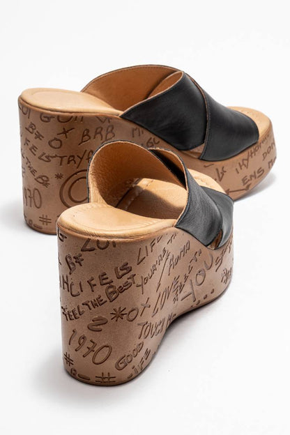 Kadın Hakiki Deri Dolgu Topuklu Terlik 6370