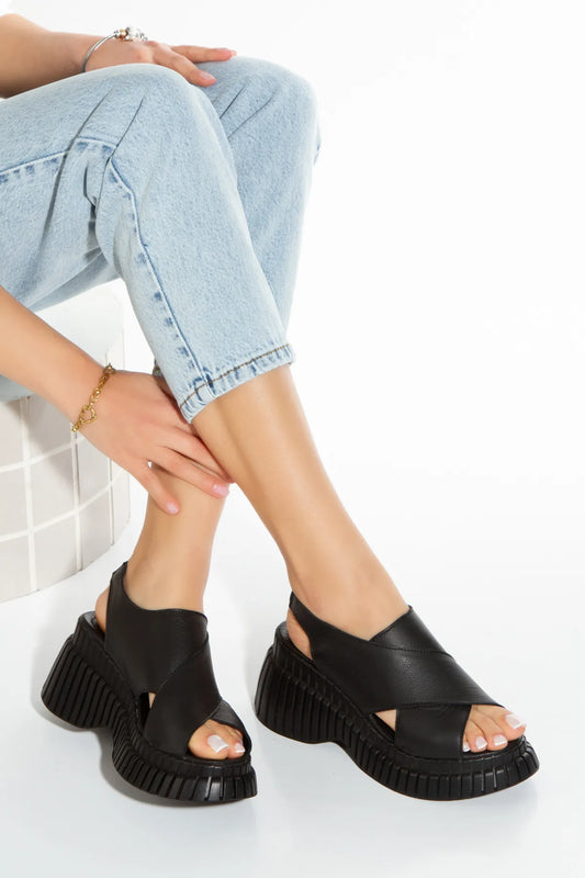 Kadın Hakiki Deri Dolgu Topuklu Sandalet 6289